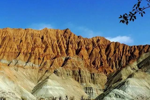 这才是青海旅游最值得去的16个地方，全都美哭了