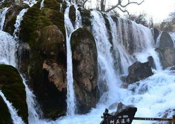 九寨沟最新旅游攻略!行程路线+游玩路线